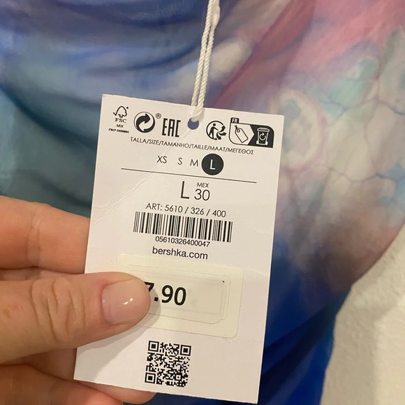 NWT Bershka Printed asymmetric midi dress Size Large - Picture 3 of 4